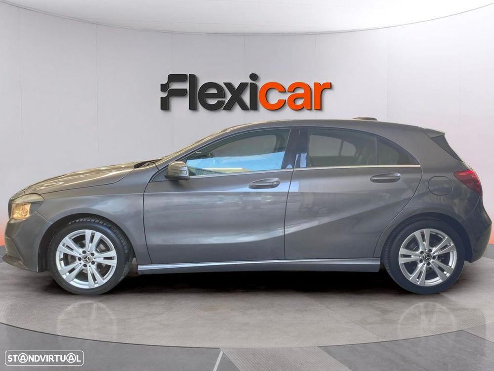 Mercedes-Benz A 180 - 4