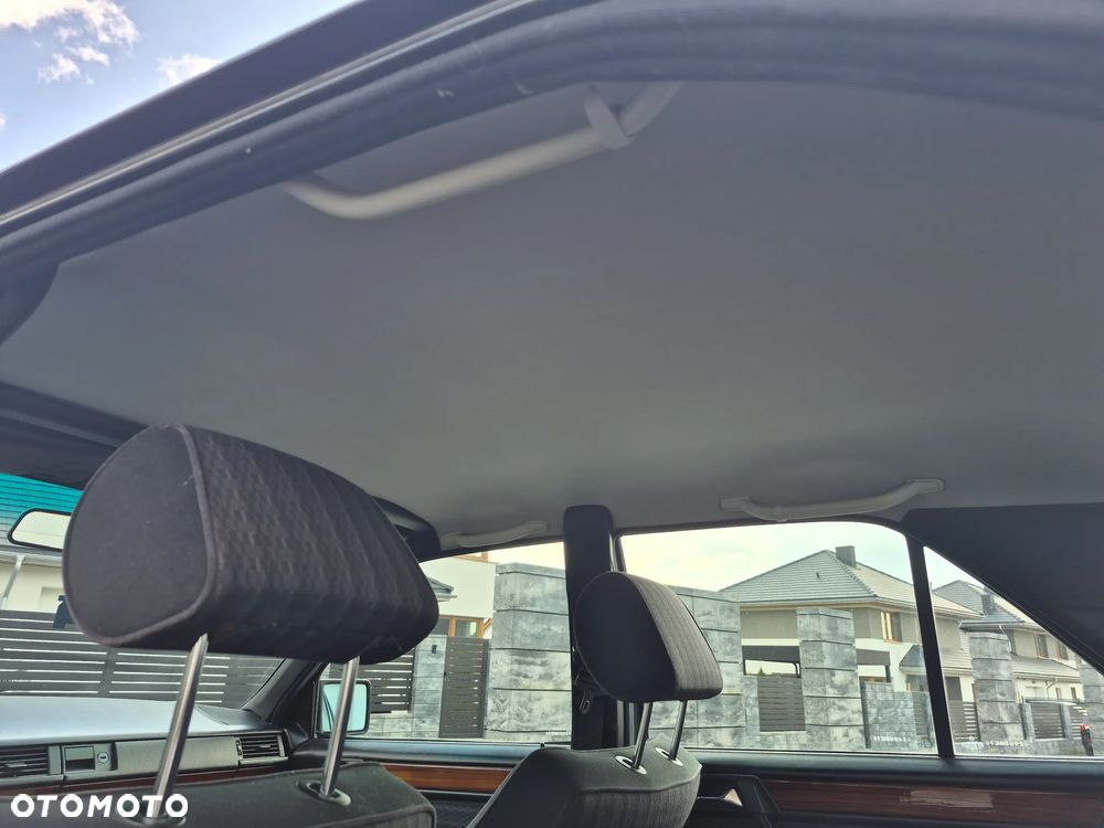 Mercedes-Benz W124 (1984-1993) - 10