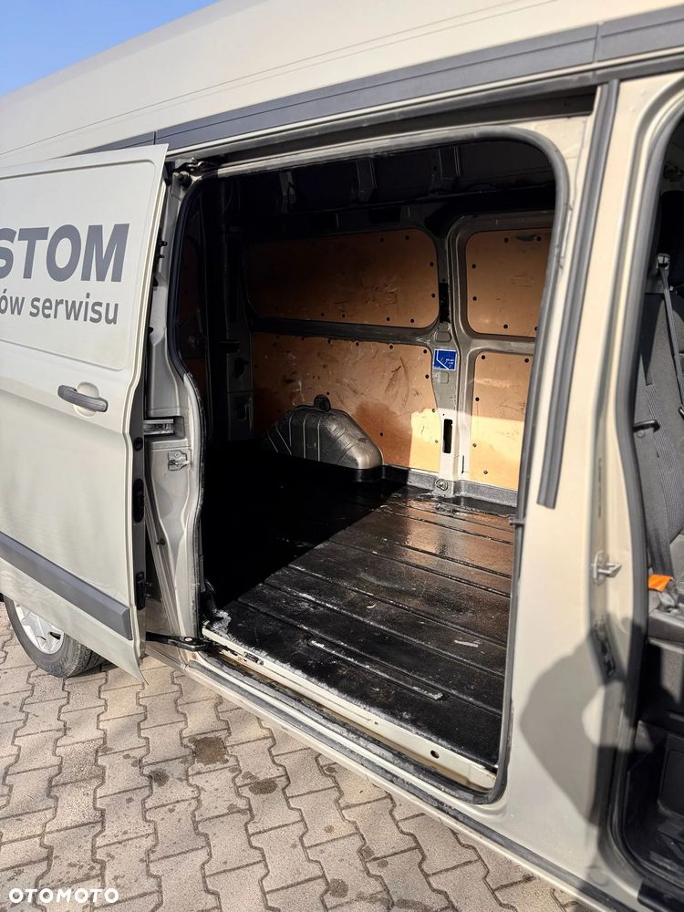 Ford Transit Custom - 11
