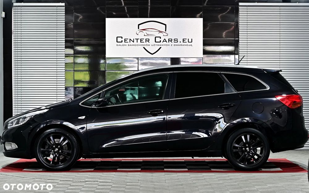 Kia Ceed 1.6 GDI Fifa World Cup Edition - 17