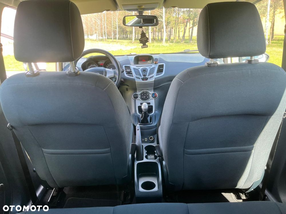 Ford Fiesta 1.25 Champions Edition - 18