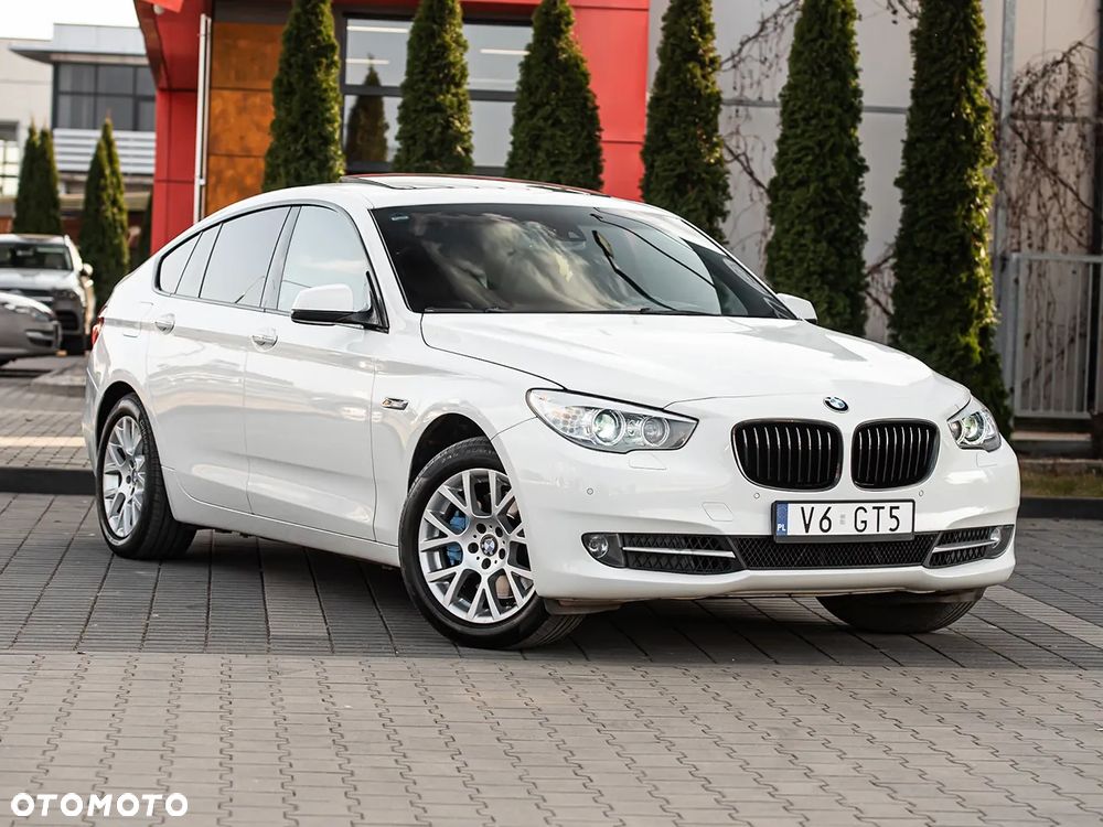 BMW 5GT - 1