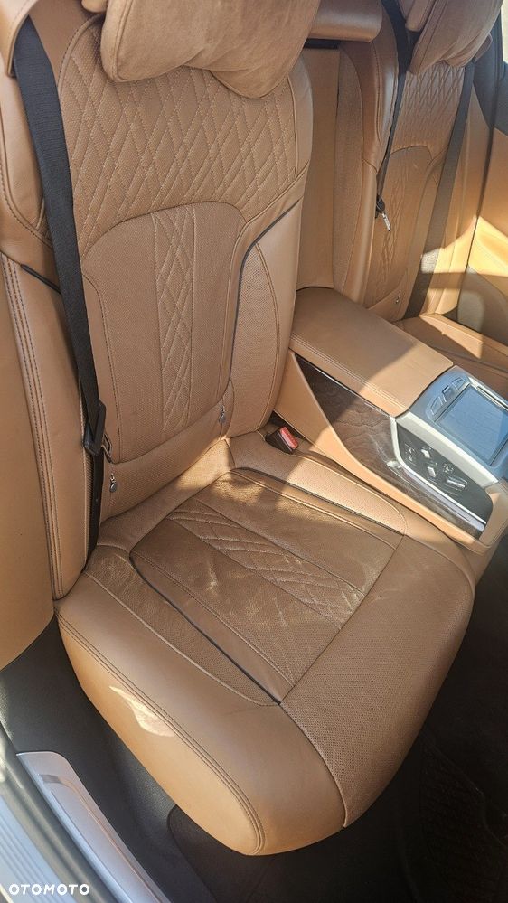 BMW Seria 7 750d xDrive - 12