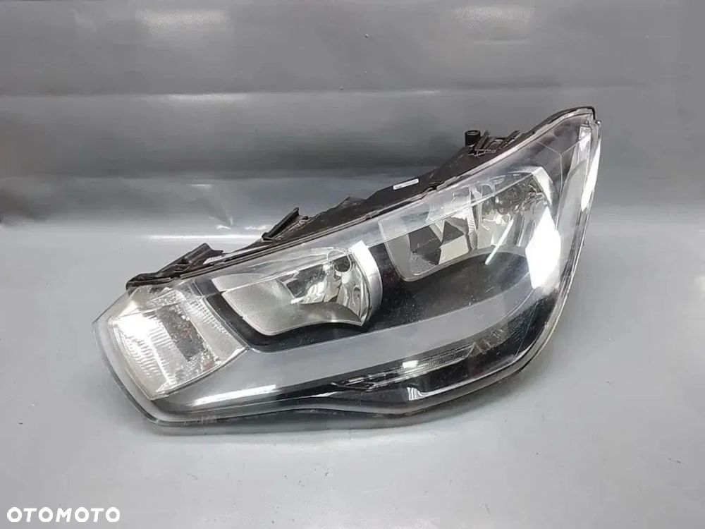 Lampa Przednia Lewa Przód Audi A1 8X 8X0941003A - 1