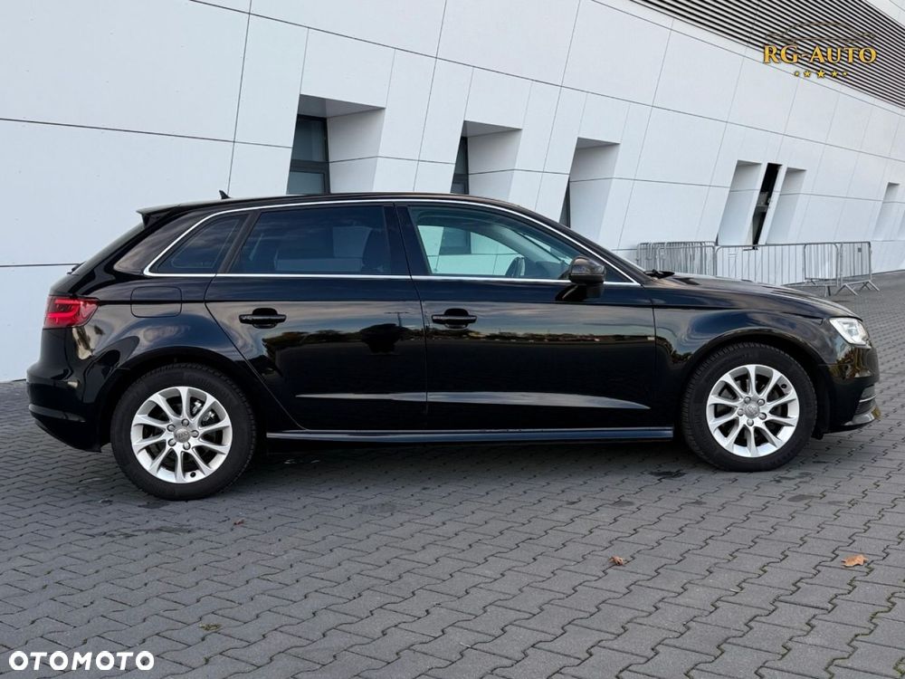 Audi A3 Sportback - 6