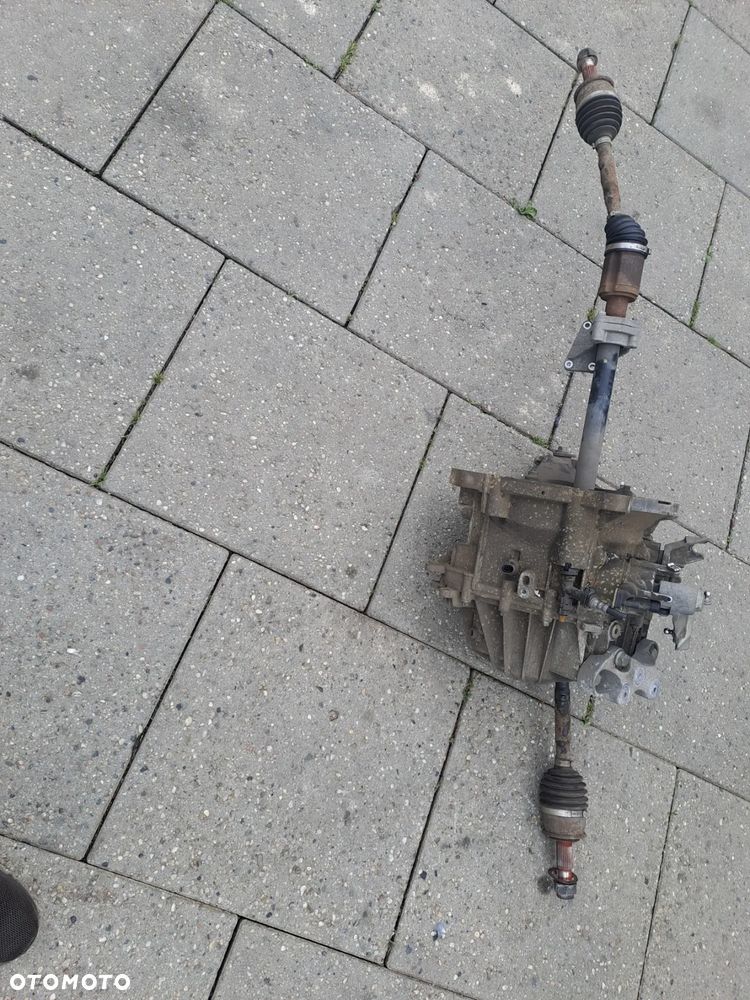 Chevrolet Aveo T300 III 1.3 CDTi skrzynia 6-biegowa M32 55192042 przebieg 110 tys.km - 1