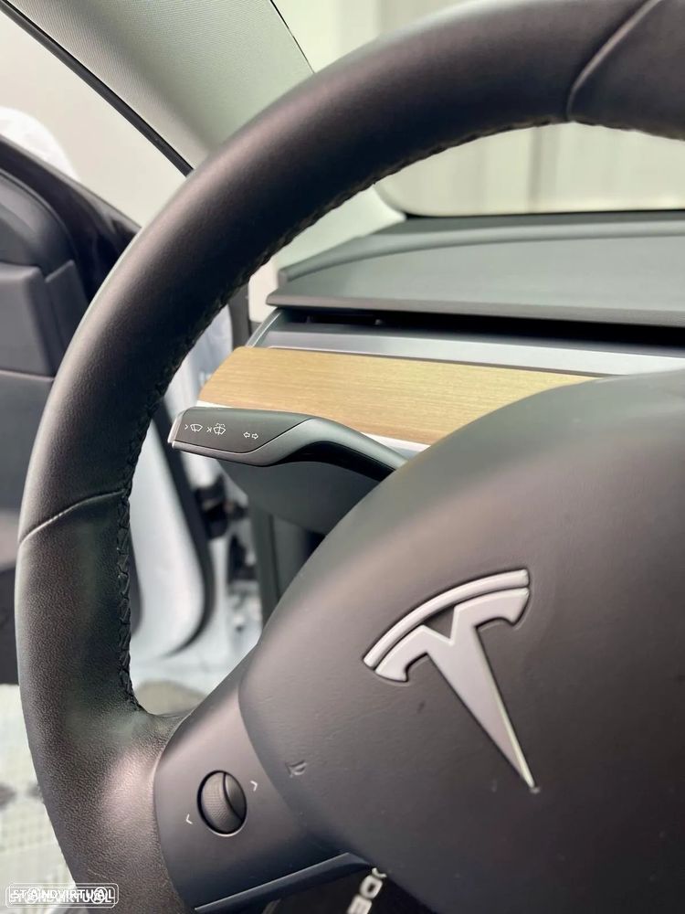 Tesla Model 3 Standard RWD Plus - 20