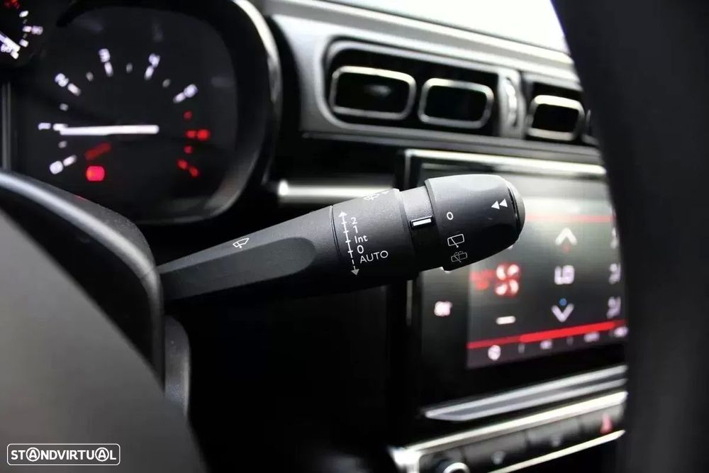 Citroën C3 1.2 PureTech Max EAT6 - 21