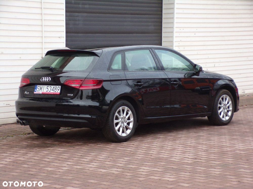 Audi A3 Sportback - 11