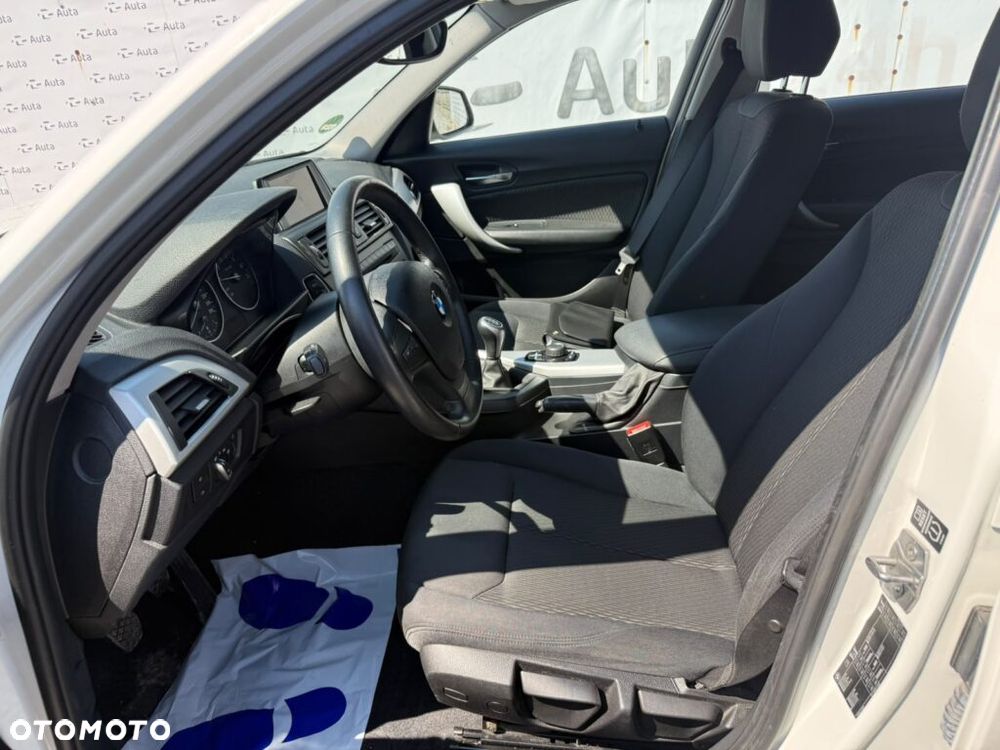 BMW Seria 1 114i - 11