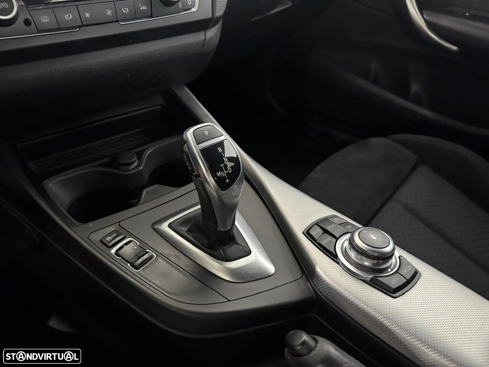 BMW 120 dA Pack M - 25