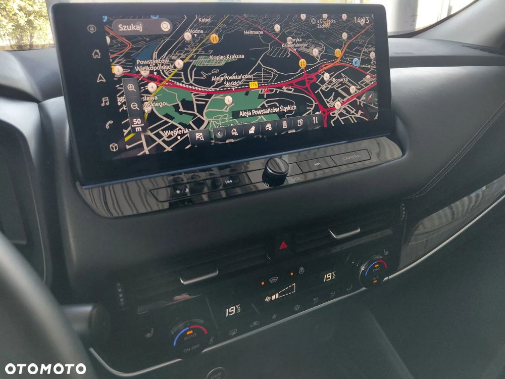 Nissan Qashqai 1.3 DIG-T mHEV N-Connecta Xtronic - 16