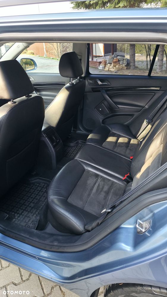 Skoda Octavia 2.0 TDI L&K DSG - 12