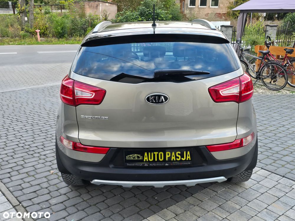 Kia Sportage 1.6 GDI L 2WD - 12