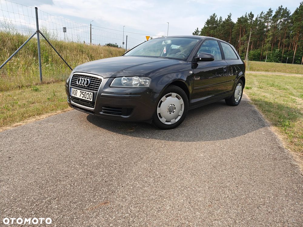Audi A3 3-drzwiowe 1.6 Ambiente - 19