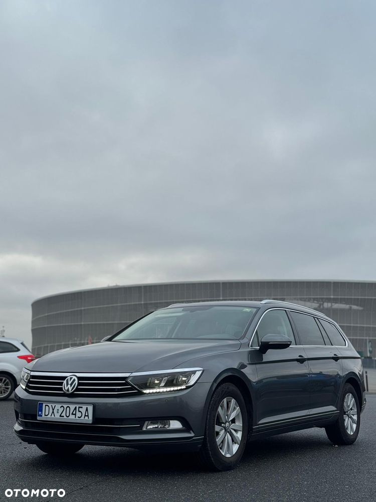 Volkswagen Passat 2.0 TDI (BlueMotion Technology) Highline - 2