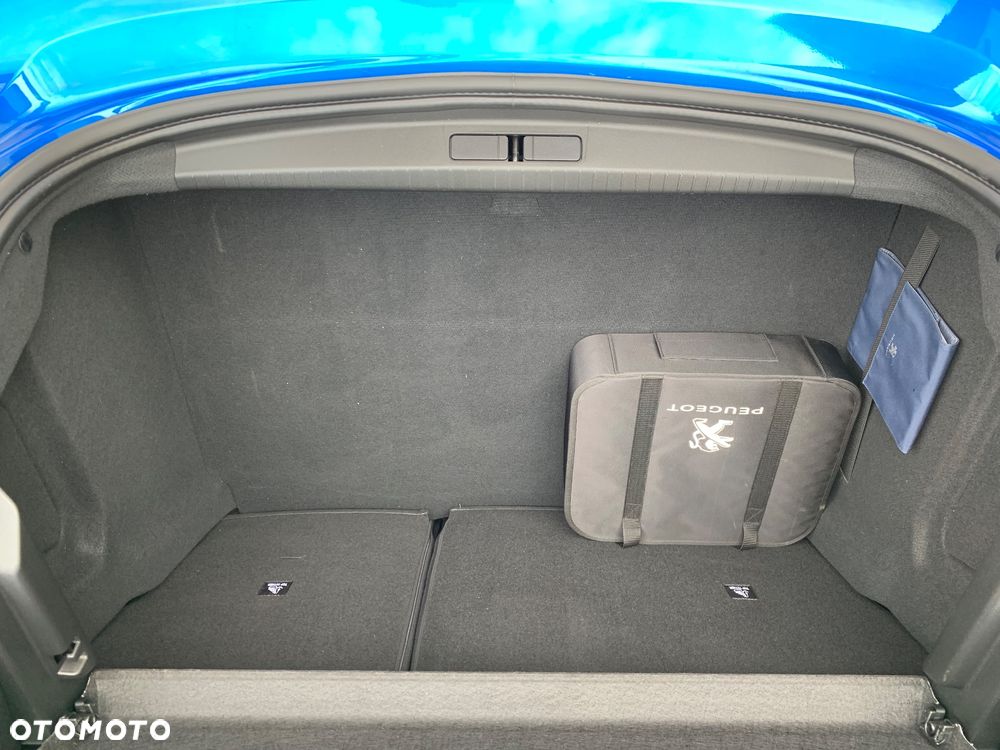 Peugeot 208 Elektromotor 136 GT Pack - 21