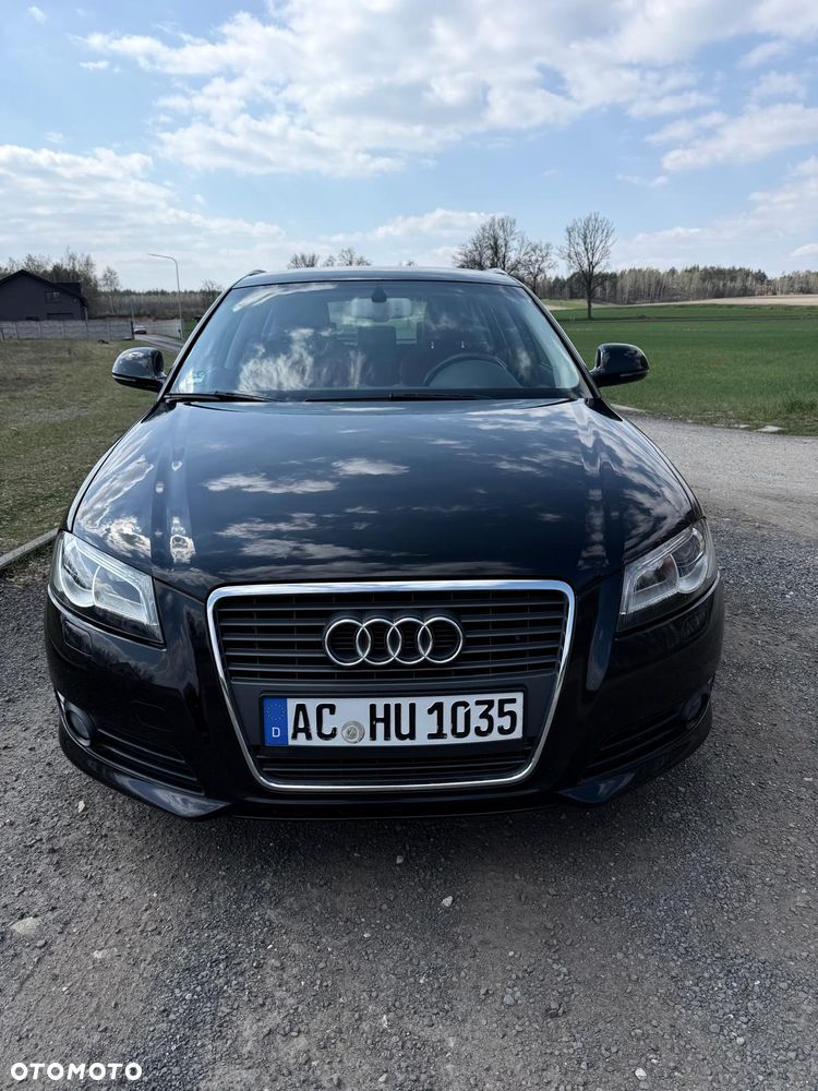 Audi A3 Sportback 1.8 TFSI Attraction - 4