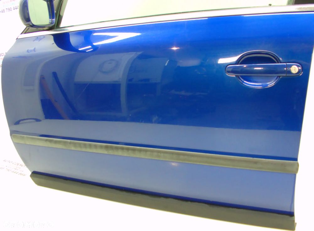 VW Passat B5 FL lift Drzwi Lewy Przód LC5X - 2