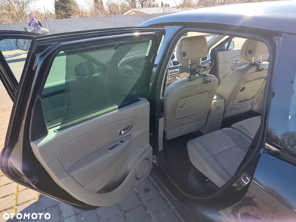 Renault Grand Scenic Gr 1.4 16V TCE Privilege - 18