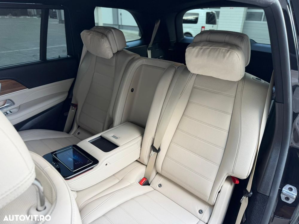Mercedes-Benz GLS 450 4Matic 9G-TRONIC Exclusive - 29