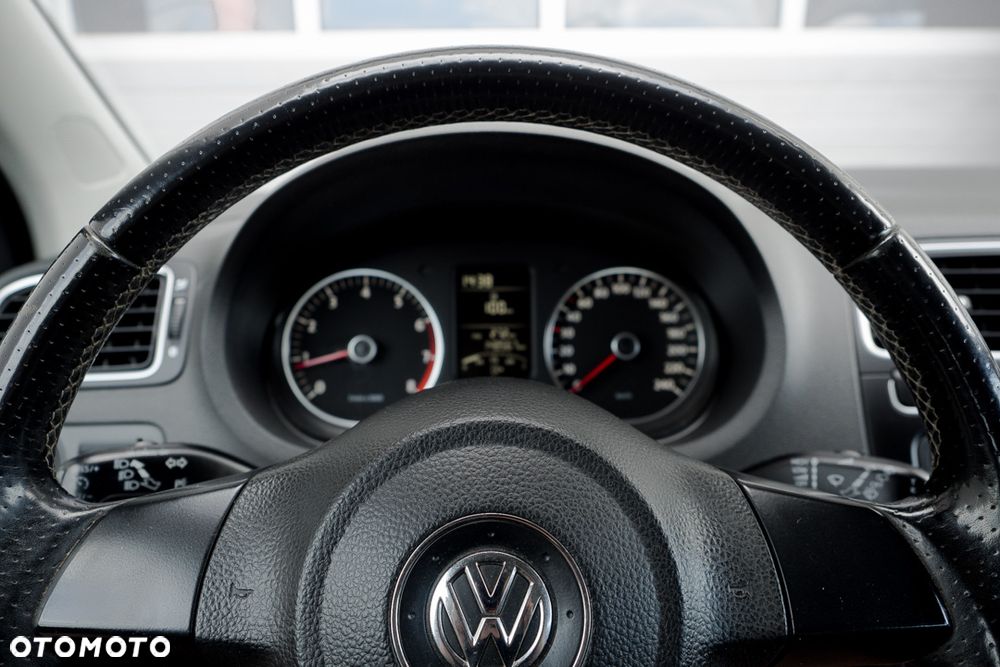 Volkswagen Polo Cross - 18
