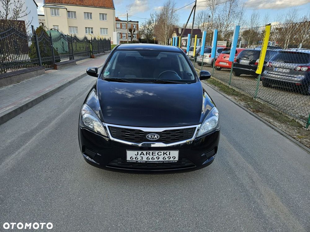Kia Ceed - 2