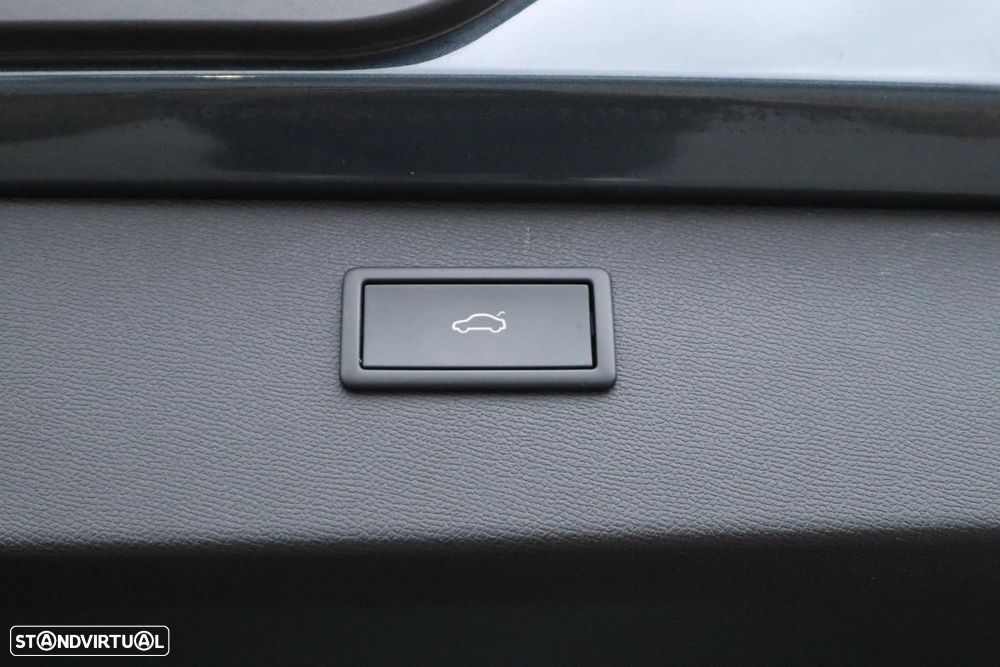 Cupra Formentor 1.4 e-Hybrid DSG VZ - 9