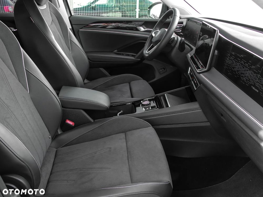 Volkswagen Tiguan 1.5 TSI EVO Elegance DSG - 13