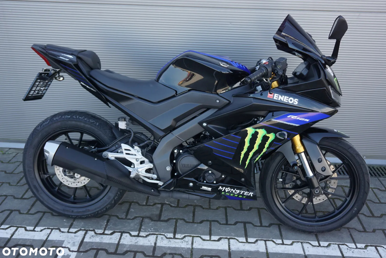 Yamaha YZF - 2