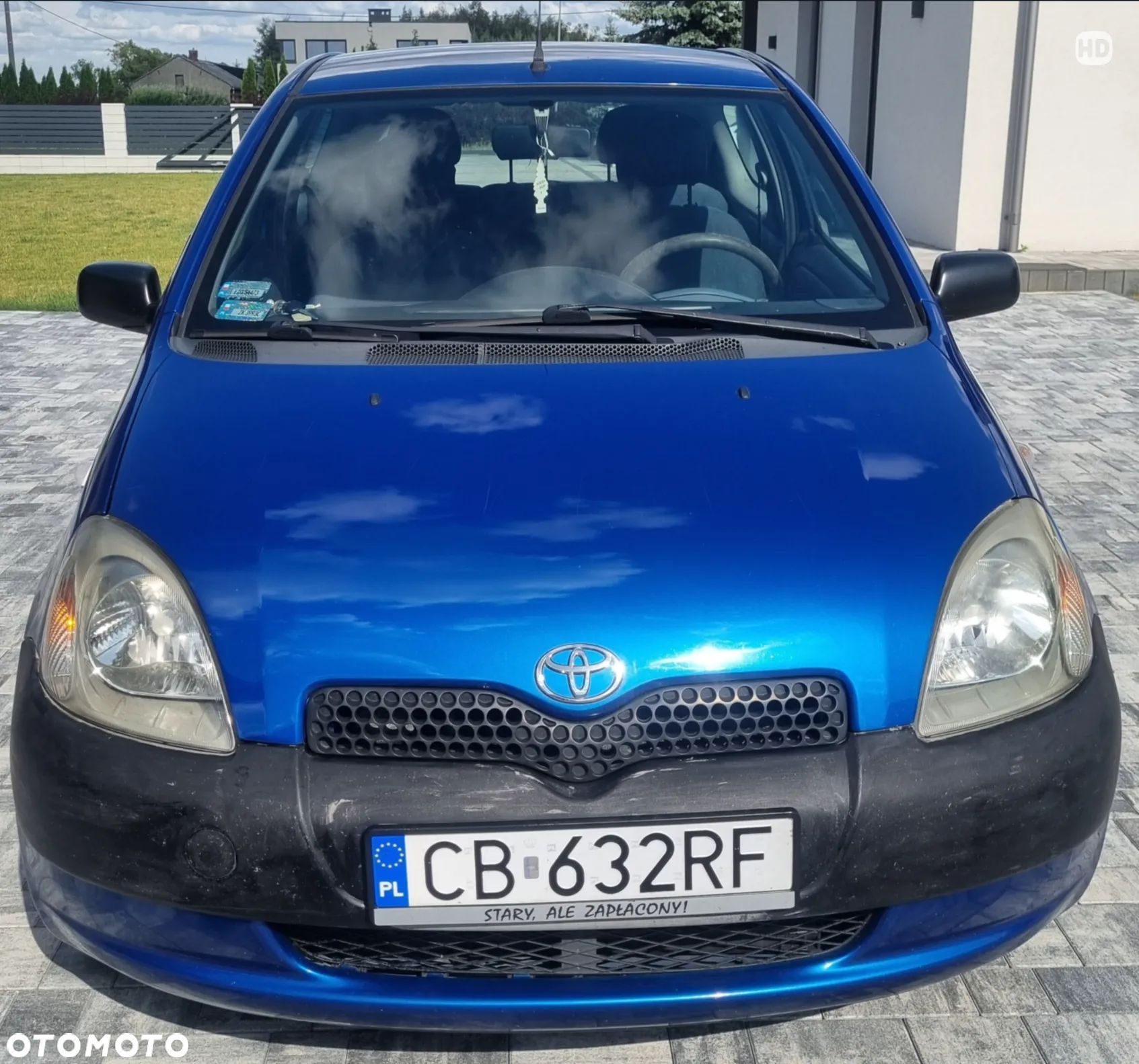 Toyota Yaris 1.0 Base - 1