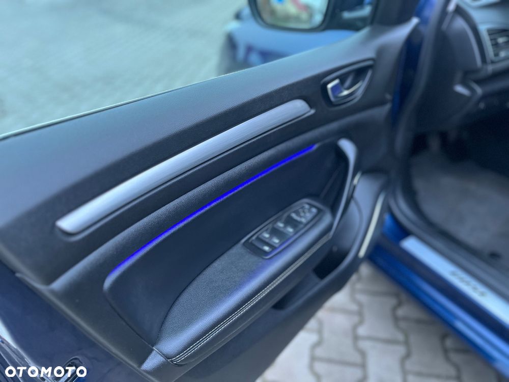 Renault Megane Grandtour TCe 160 GPF BOSE EDITION - 33