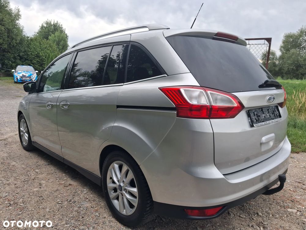 Ford C-MAX - 11