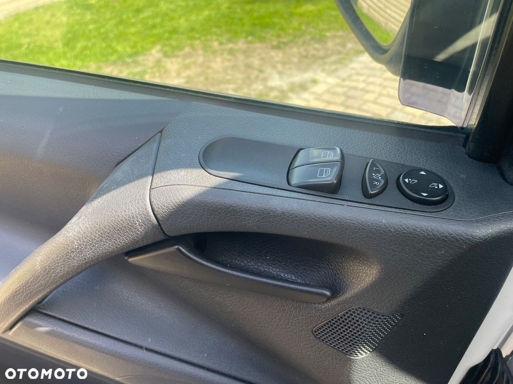 Mercedes-Benz Vito Lang CREW - 11