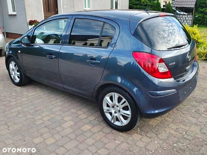 Opel Corsa - 4
