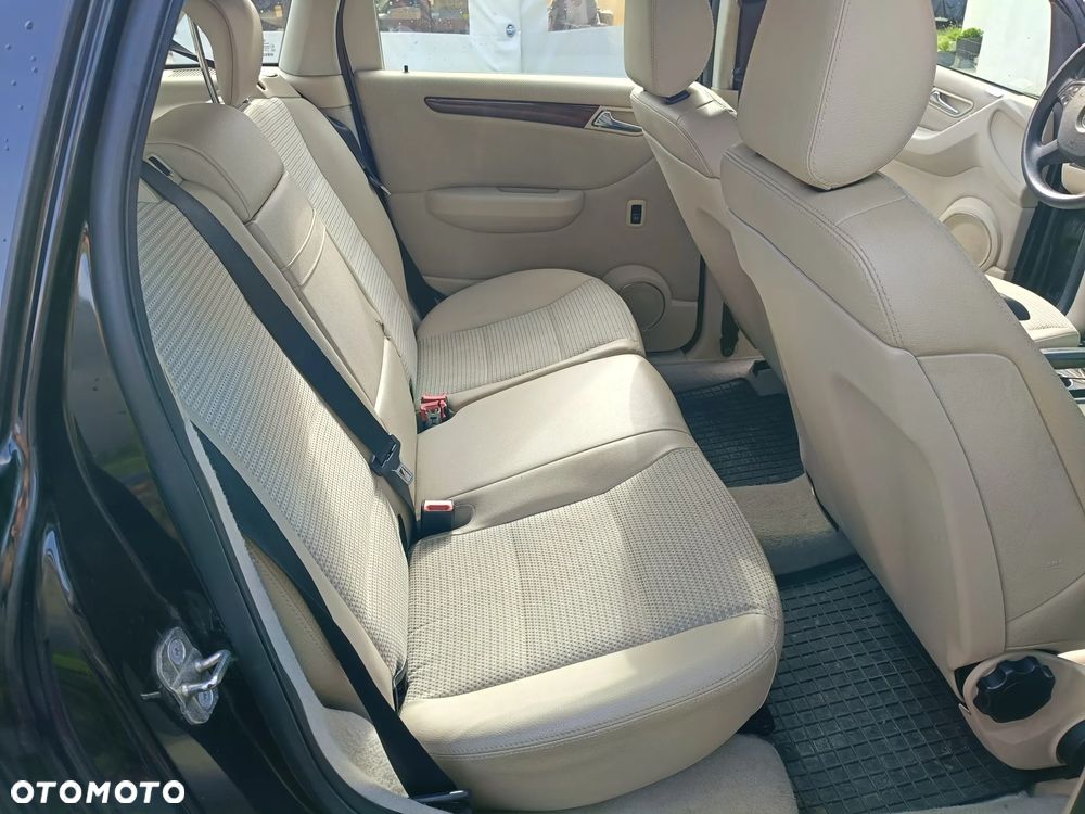 Mercedes-Benz Klasa B 200 CDI - 8