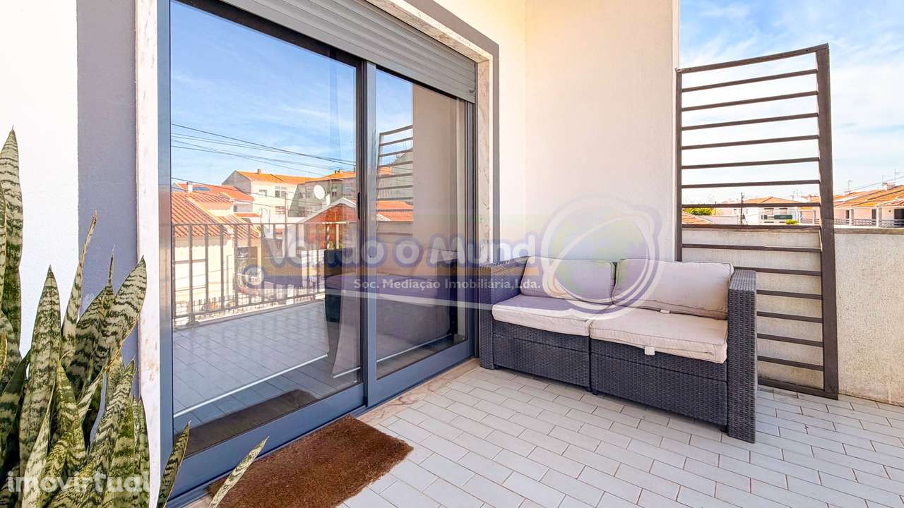Andar de Moradia T3+2 em Samora Correia (SC1036) - Grande imagem: 2/28