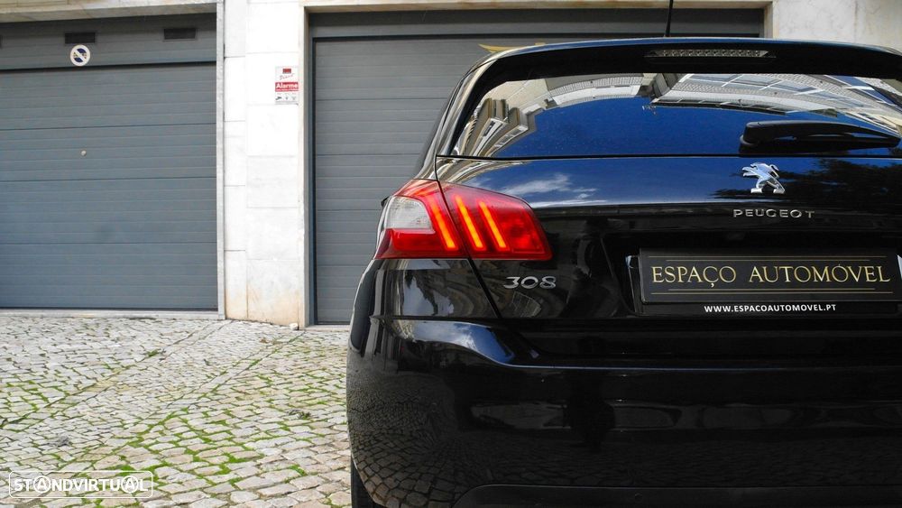 Peugeot 308 1.2 PureTech Active - 21