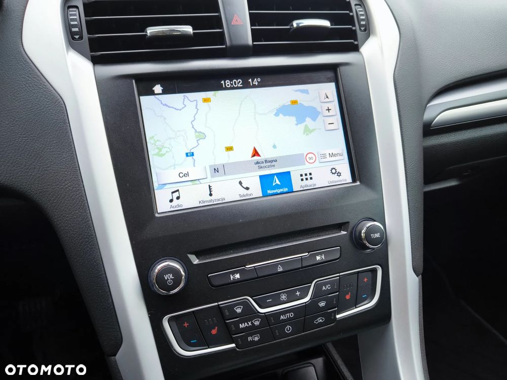 Ford Mondeo - 36