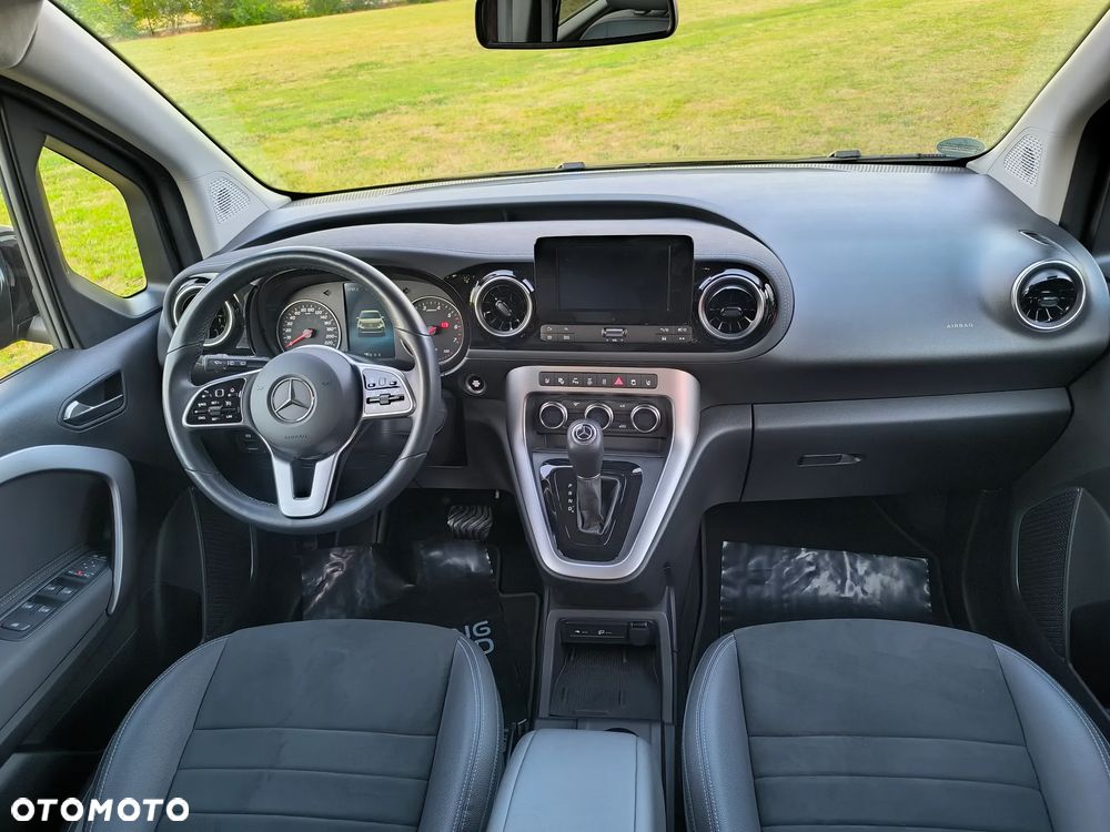 Mercedes-Benz Klasa T 180 Automatik Progressive - 19