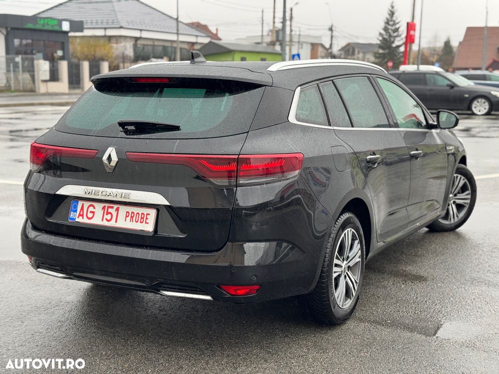 Renault Megane TCe 140 GPF EDC Techno - 4