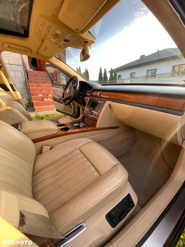 Volkswagen Phaeton 4.2 V8 4Mot L (5 os.) - 5