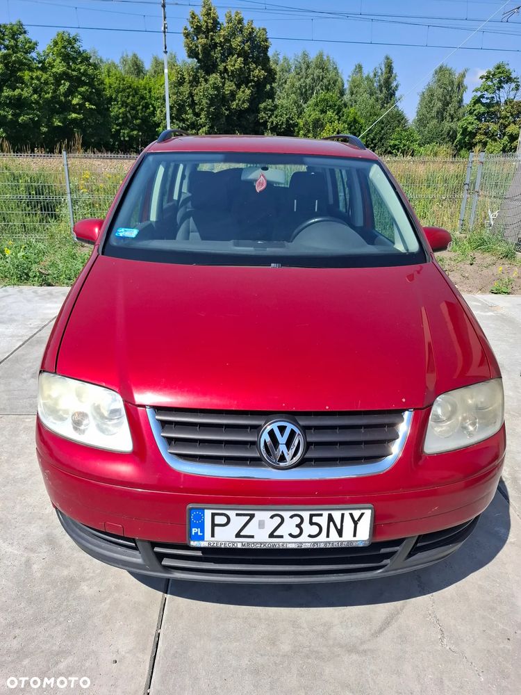 Volkswagen Touran 2.0 TDI Highline - 1