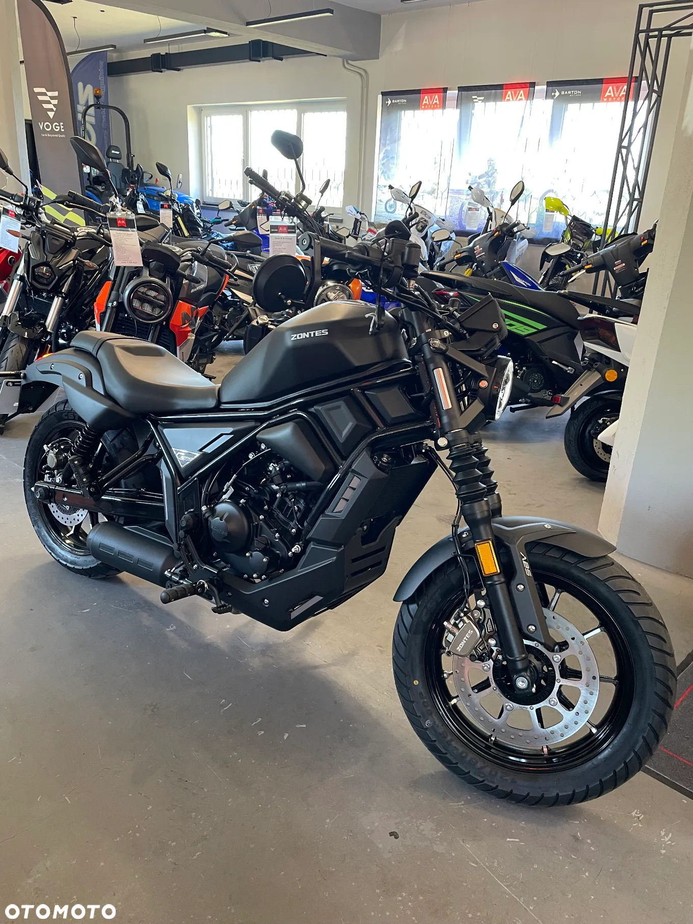 Zontes 125C - 12