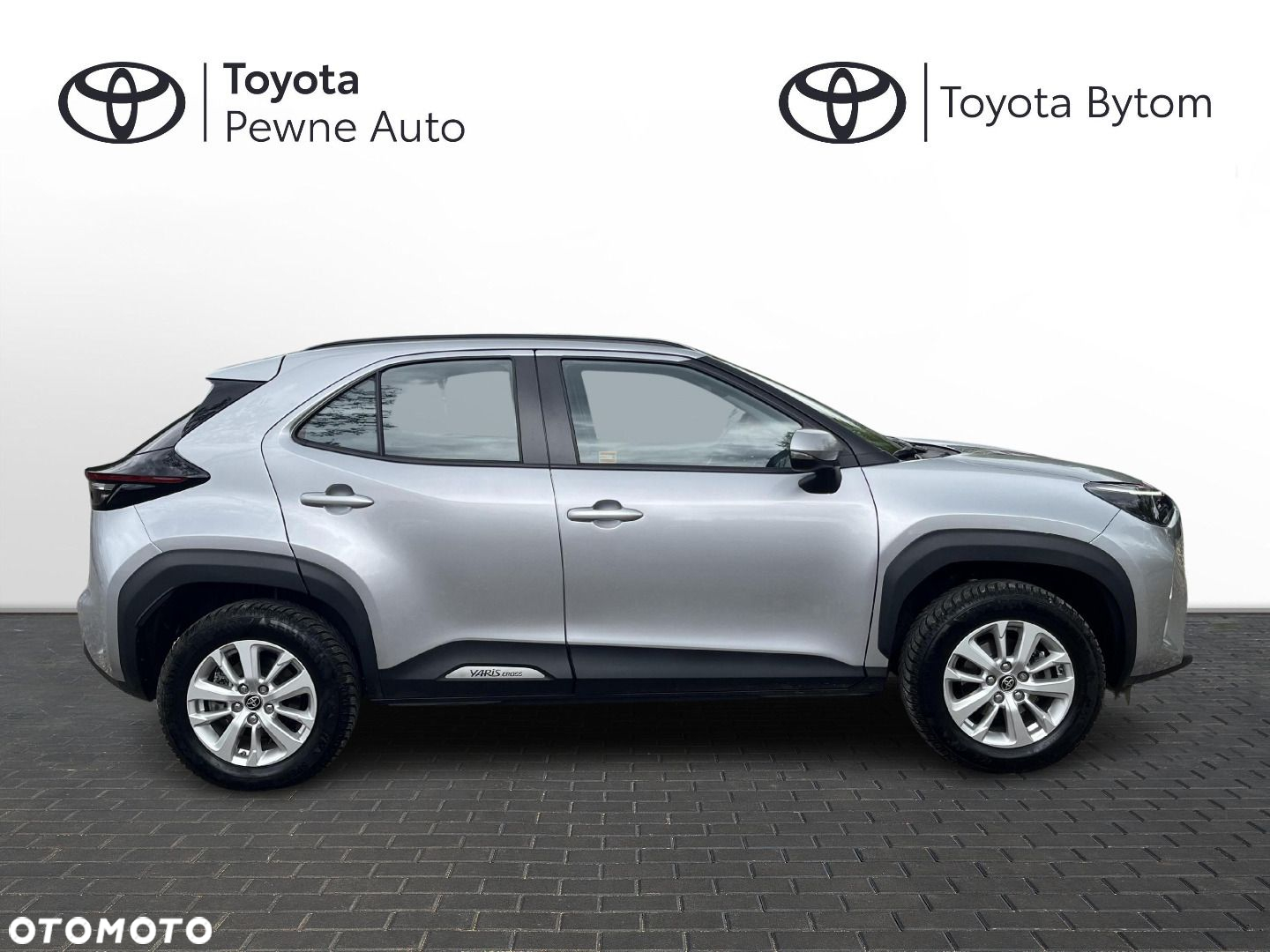 Toyota Yaris Cross Hybrid 1.5 Comfort 4x4 - 17
