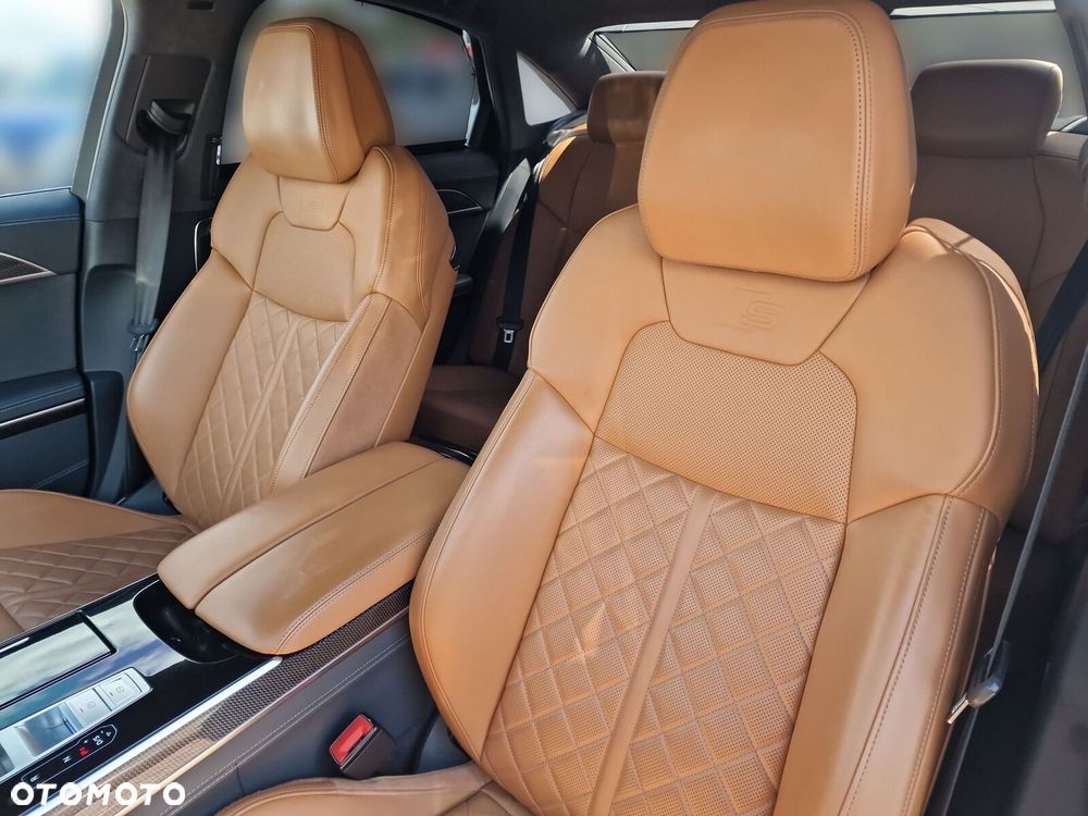 Audi S8 TFSI mHEV Quattro Tiptr - 15
