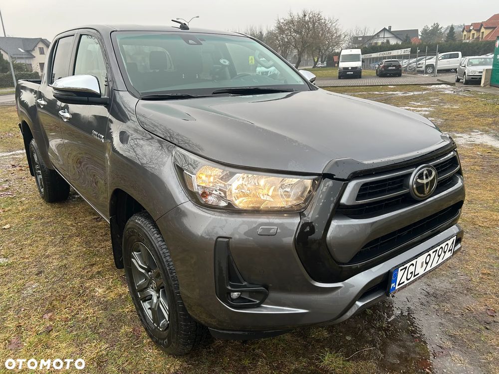 Toyota Hilux 4x4 Double Cab Autm Executive - 11