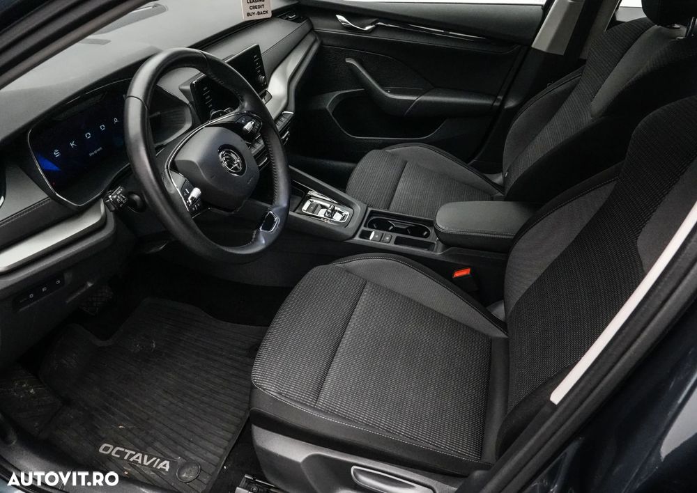 Skoda Octavia 2.0 TDI DSG Style - 11