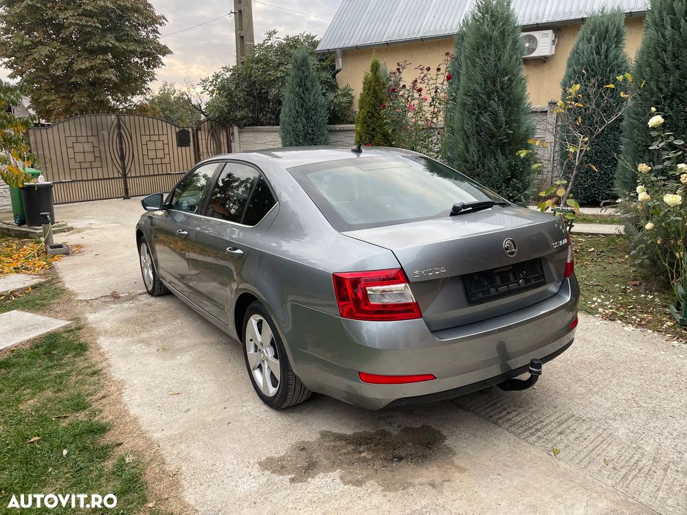 Skoda Octavia - 5