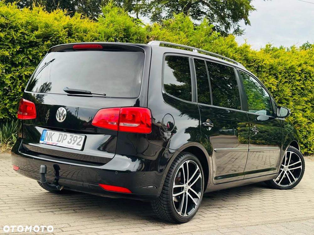 Volkswagen Touran 2.0 TDI DPF Highline DSG - 13